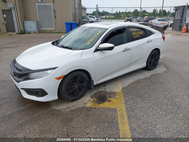 Honda Civic Touring 2016 2HGFC1F92GH100606 Image 2