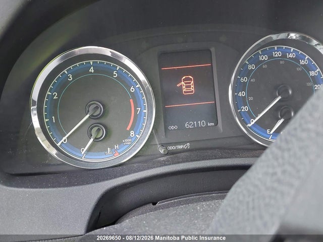 2T1BURHE5HC813854 Toyota COROLLA LE
