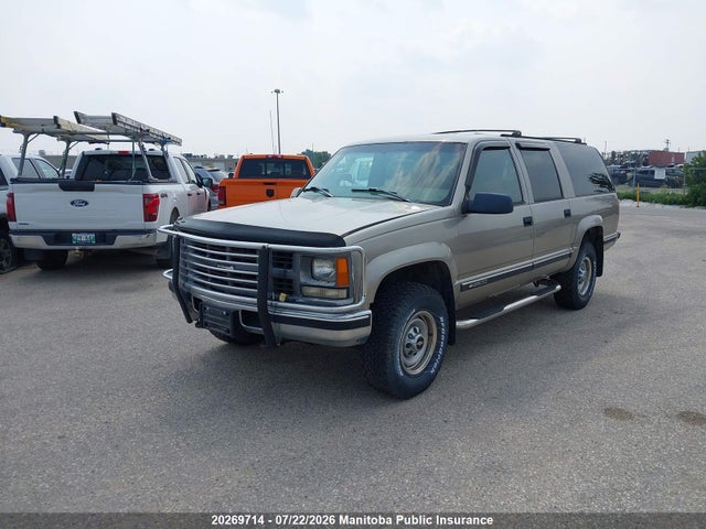 1999 Chevrolet K/v 20/2500 Suburban მანქანა იყიდება აუქციონზე, vin: 3GNGK26F7XG128894, აუქციონის ნომერი: 20269714