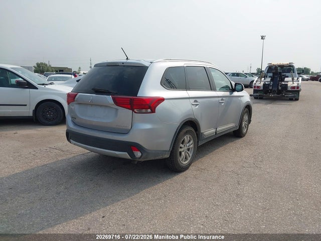 20269716 :رقم المزاد ، JA4JZ3AX6GZ602988 vin ، 2016 Mitsubishi Outlander Se مزاد بيع