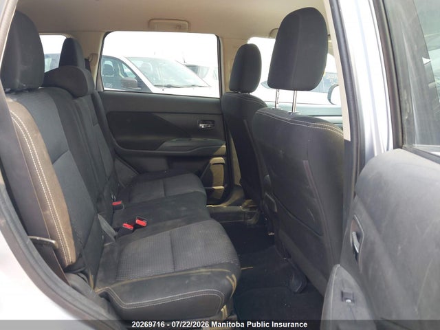 20269716 :رقم المزاد ، JA4JZ3AX6GZ602988 vin ، 2016 Mitsubishi Outlander Se مزاد بيع