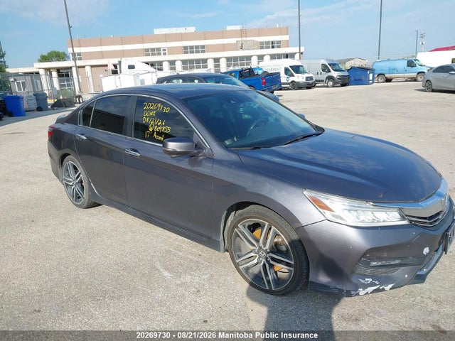 Honda Accord Touring 2017 1HGCR2F06HA809855 main image