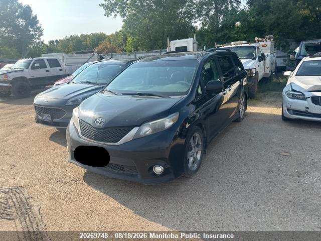 2013 Toyota Sienna Se V6 მანქანა იყიდება აუქციონზე, vin: 5TDXK3DC6DS362254, აუქციონის ნომერი: 20269748