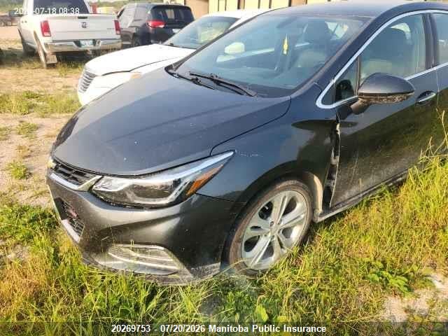 20269753 :رقم المزاد ، 3G1BF6SM8JS652460 vin ، 2018 Chevrolet Cruze Premier مزاد بيع