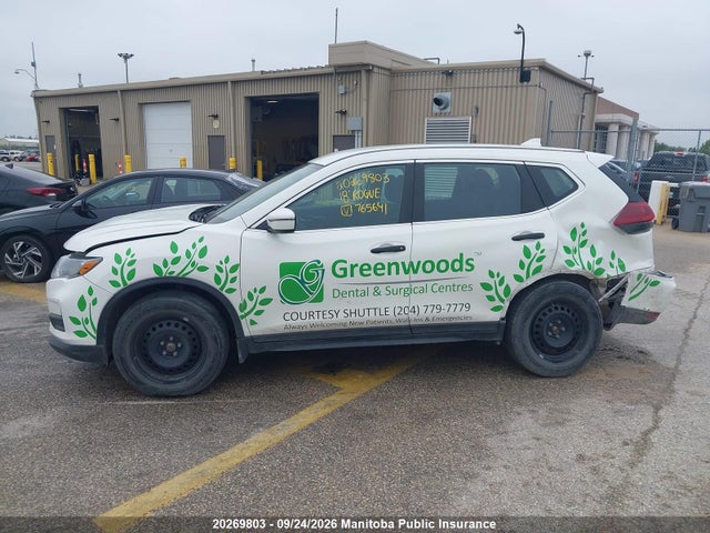 Nissan ROGUE S 2018 5N1AT2MV2JC765641 Image 15