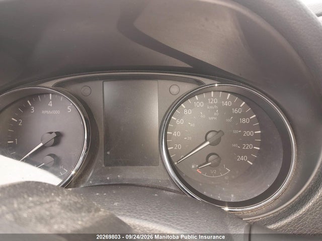 Nissan ROGUE S 2018 5N1AT2MV2JC765641 Image 16