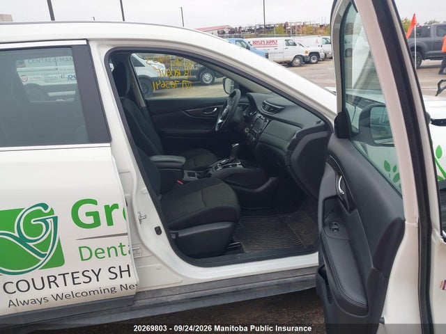 Nissan ROGUE S 2018 5N1AT2MV2JC765641 Image 5