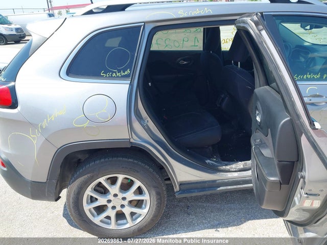 Jeep Cherokee North 2016 1C4PJMCS1GW202420 Image 7