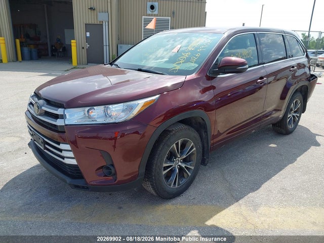Toyota Highlander Le V6 2018 5TDBZRFH3JS836092 Image 2