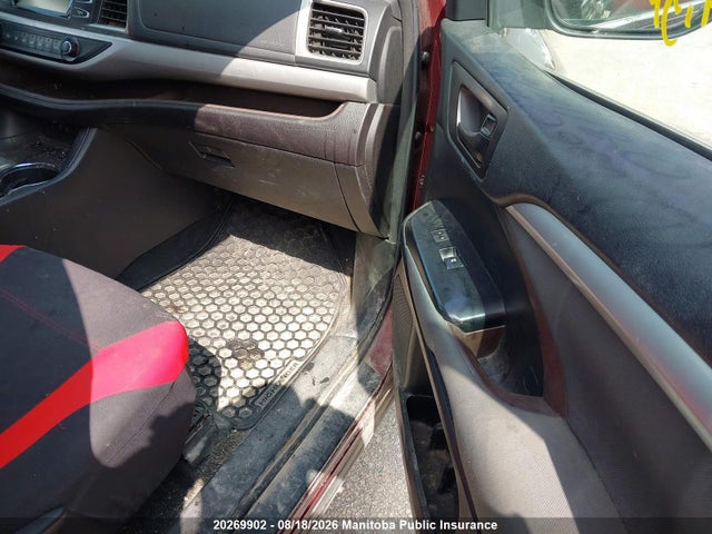 Toyota Highlander Le V6 2018 5TDBZRFH3JS836092 Image 5