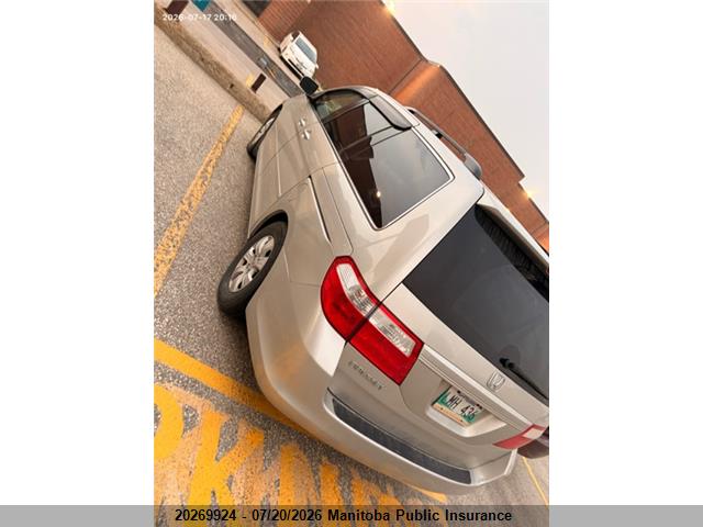 20269924 :رقم المزاد ، 5FNRL38446B504181 vin ، 2006 Honda Odyssey Ex مزاد بيع