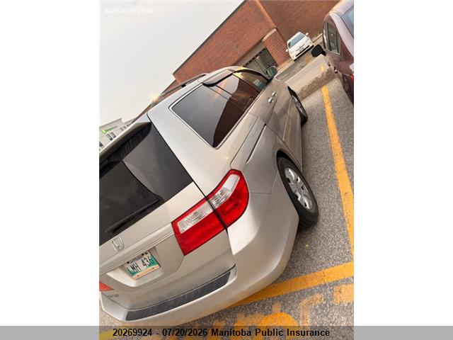 20269924 :رقم المزاد ، 5FNRL38446B504181 vin ، 2006 Honda Odyssey Ex مزاد بيع