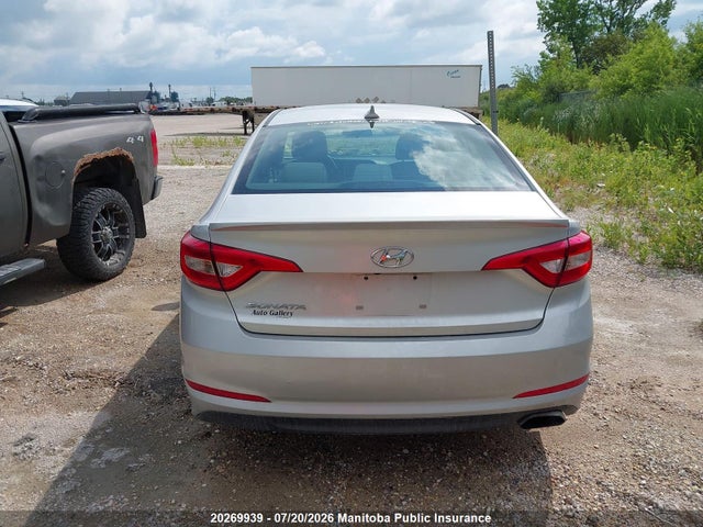 Hyundai SONATA GL 2015 5NPE24AF2FH068046 Image 16