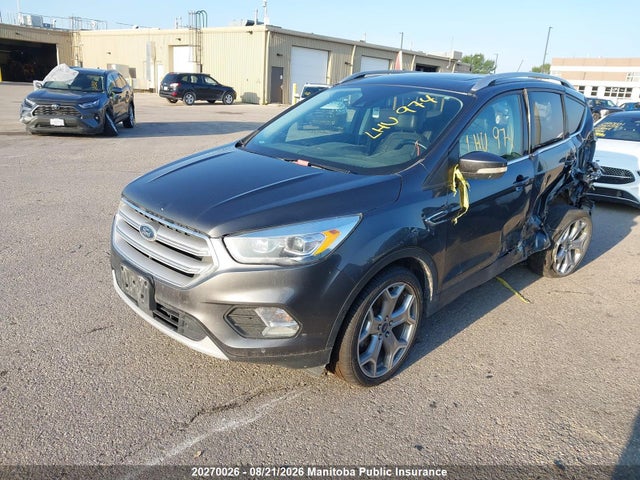 Ford Escape Titanium 2017 1FMCU9J9XHUE80082 Image 2