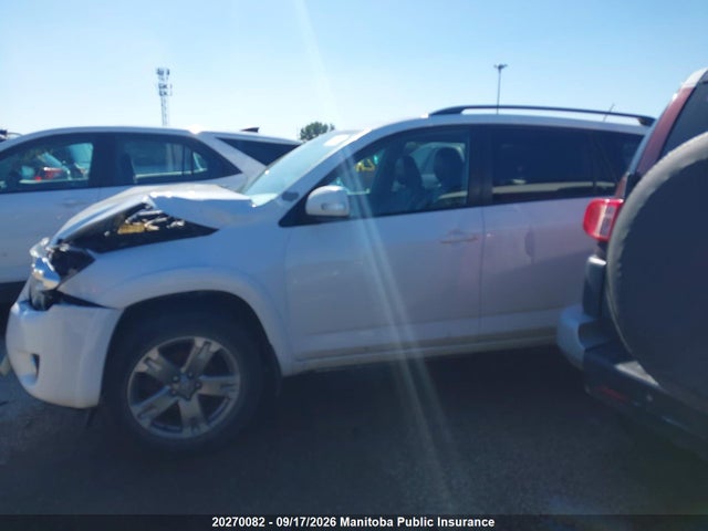 2010 Toyota Rav4 Sport V6 მანქანა იყიდება აუქციონზე, vin: 2T3RK4DV4AW025723, აუქციონის ნომერი: 20270082
