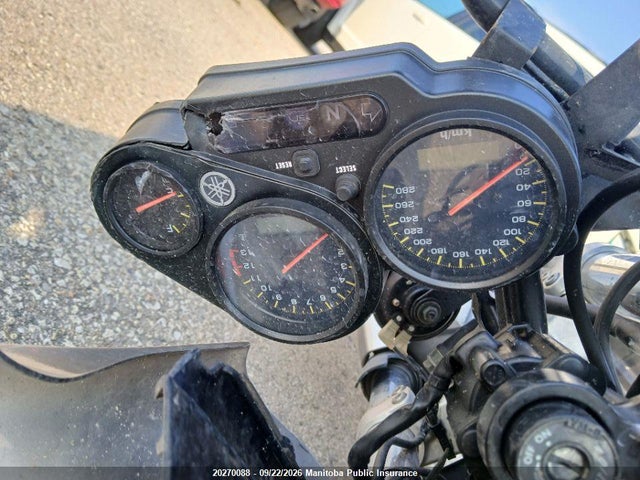 20270088 :رقم المزاد ، JYARN07N62A000538 vin ، 2002 Yamaha Fz1 مزاد بيع