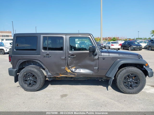 1C4BJWDG5GL185705 Jeep Wrangler Unlimited Sport