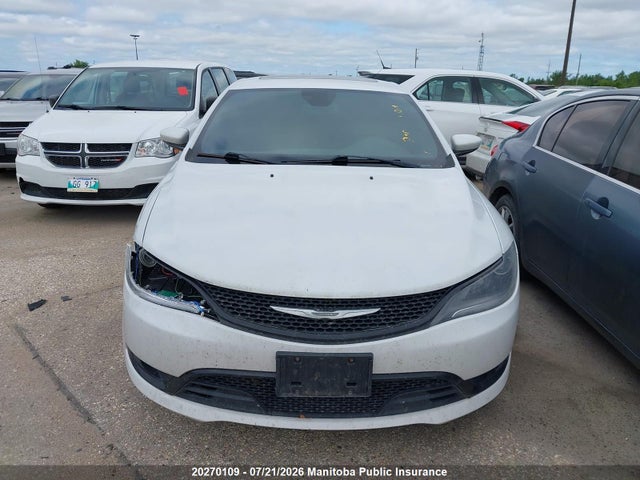 20270109 :رقم المزاد ، 1C3CCCDG0FN592982 vin ، 2015 Chrysler 200 S V6 مزاد بيع