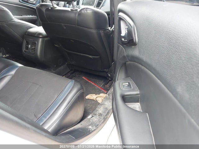 20270109 :رقم المزاد ، 1C3CCCDG0FN592982 vin ، 2015 Chrysler 200 S V6 مزاد بيع