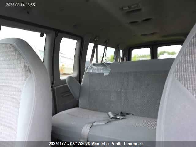 Aukcja sprzedaży 2000 Ford E350 Econoline Sd Xlt Ext, vin: 1FBSS31L6YHB63749, numer aukcji: 20270177