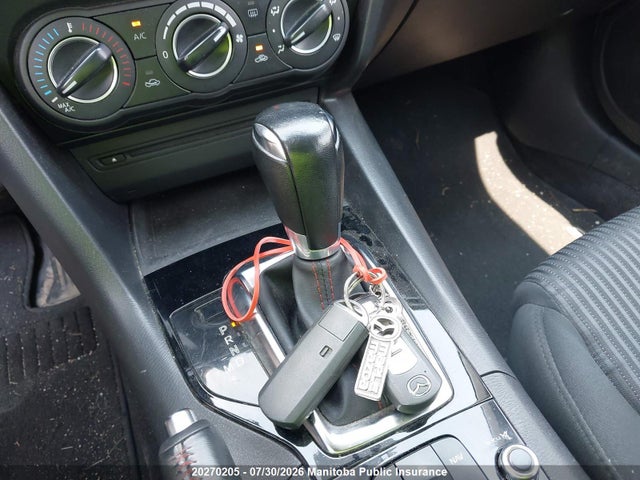 JM1BM1V70E1138115 Mazda Mazda3 Gs Sky
