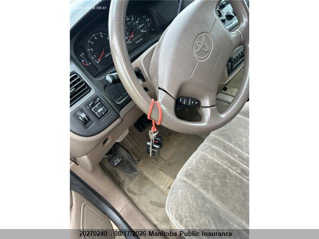 Aukcja sprzedaży 2000 Toyota Sienna Le V6 Le V6, vin: 4T3ZF13C2YU280755, numer aukcji: 20270240