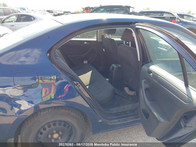 Продаж на аукціоні авто 2013 Volkswagen Jetta 2.0, vin: 3VW2K7AJ6DM402334, номер лоту: 20270262