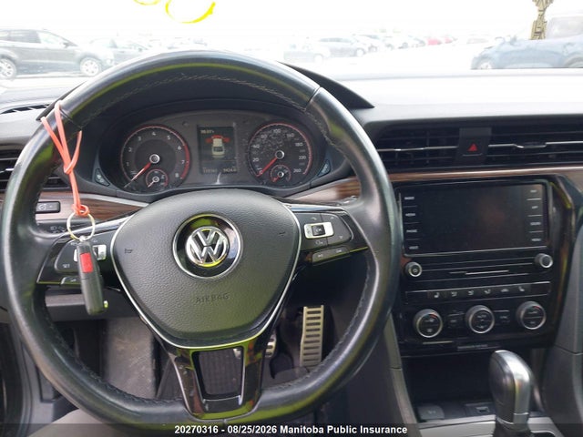 1VWEA7A31LC005275 Volkswagen Passat Execline 2.0 Tsi