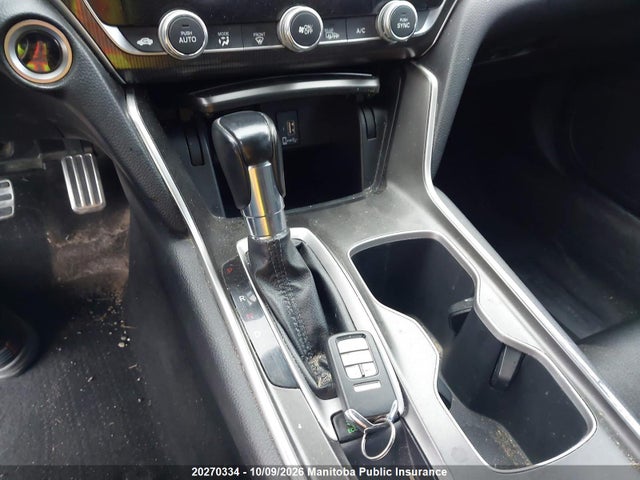 20270334 :رقم المزاد ، 1HGCV1F36JA800935 vin ، 2018 Honda Accord Sport مزاد بيع