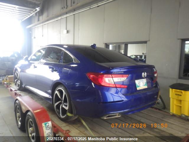 20270334 :رقم المزاد ، 1HGCV1F36JA800935 vin ، 2018 Honda Accord Sport مزاد بيع