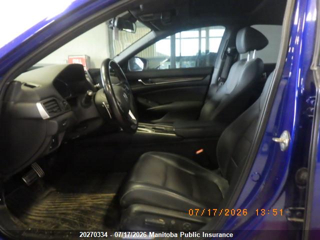 20270334 :رقم المزاد ، 1HGCV1F36JA800935 vin ، 2018 Honda Accord Sport مزاد بيع