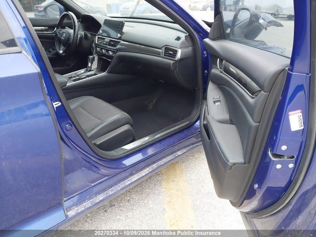 20270334 :رقم المزاد ، 1HGCV1F36JA800935 vin ، 2018 Honda Accord Sport مزاد بيع