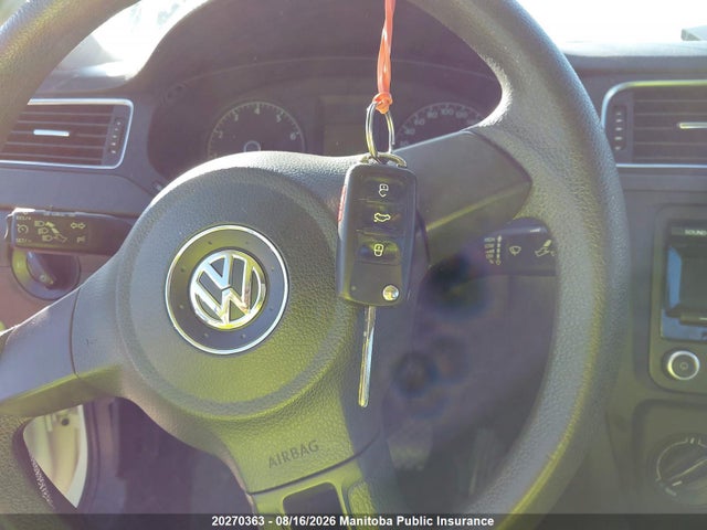 Продаж на аукціоні авто 2013 Volkswagen Jetta 2.0, vin: 3VW2K7AJ4DM424011, номер лоту: 20270363