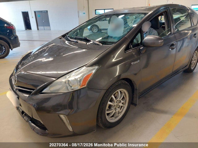 Toyota PRIUS V 2014 JTDZN3EU8EJ003106 Image 3