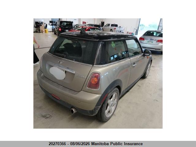 2009 Mini Cooper მანქანა იყიდება აუქციონზე, vin: WMWMF33529TW74300, აუქციონის ნომერი: 20270366