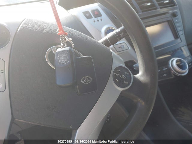 JTDZN3EU6EJ010152 Toyota PRIUS V