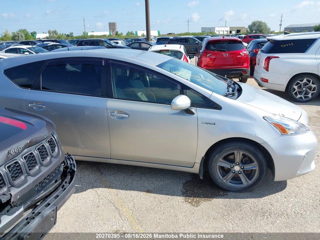 JTDZN3EU6EJ010152 Toyota PRIUS V