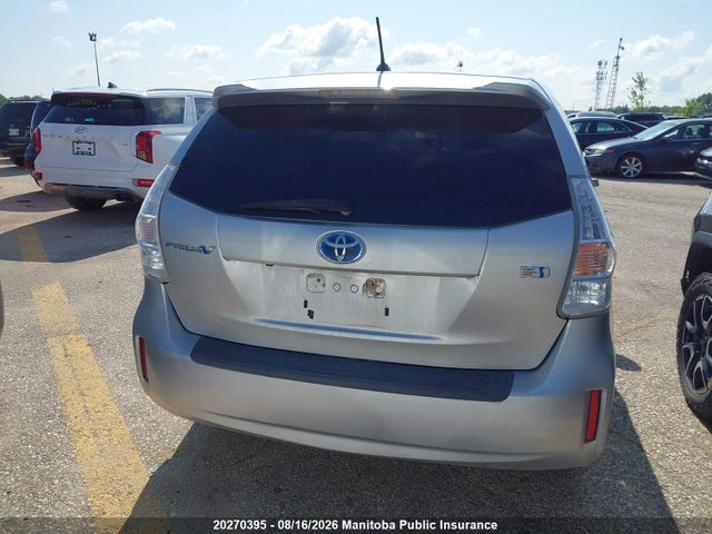 JTDZN3EU6EJ010152 Toyota PRIUS V