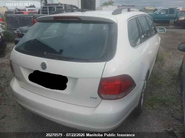 2010 Volkswagen Golf 2.0 Tdi მანქანა იყიდება აუქციონზე, vin: 3VWKL7AJ8AM694979, აუქციონის ნომერი: 20270579