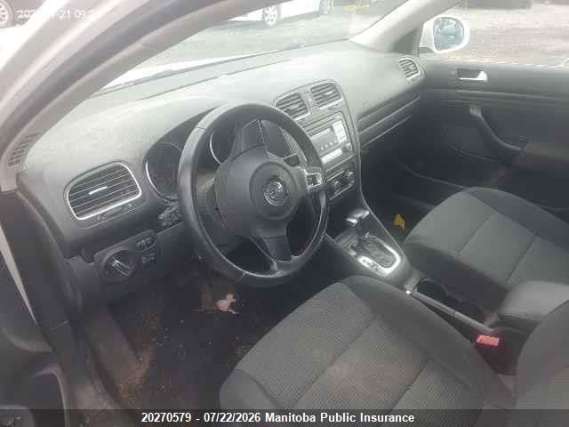 2010 Volkswagen Golf 2.0 Tdi მანქანა იყიდება აუქციონზე, vin: 3VWKL7AJ8AM694979, აუქციონის ნომერი: 20270579
