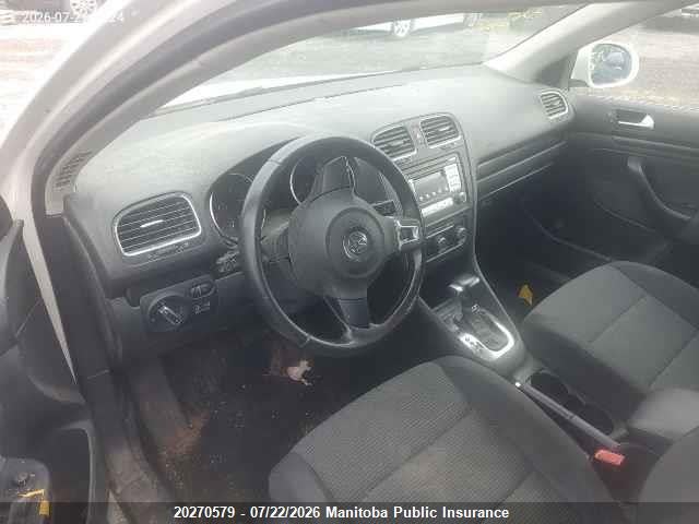 2010 Volkswagen Golf 2.0 Tdi მანქანა იყიდება აუქციონზე, vin: 3VWKL7AJ8AM694979, აუქციონის ნომერი: 20270579