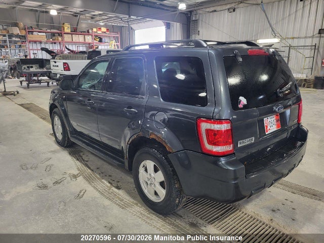 20270596 :رقم المزاد ، 1FMCU93198KA88956 vin ، 2008 Ford Escape Xlt مزاد بيع