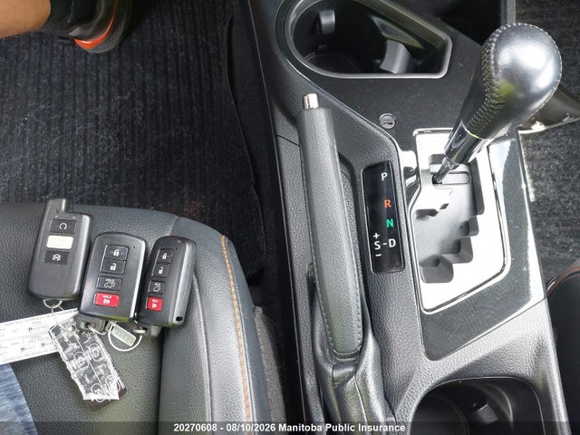 Продажа на аукционе авто 2017 Toyota Rav4 Se, vin: 2T3JFREV5HW638876, номер лота: 20270608