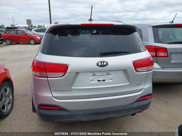 KIA SORENTO LX 2016 5XYPGDA37GG151755 Image 16