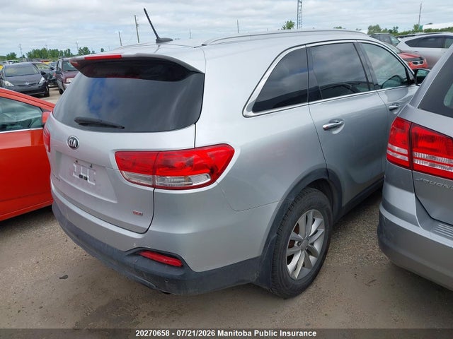 KIA SORENTO LX 2016 5XYPGDA37GG151755 Image 4