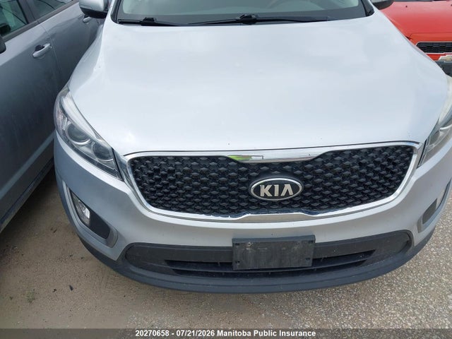 KIA SORENTO LX 2016 5XYPGDA37GG151755 Image 6