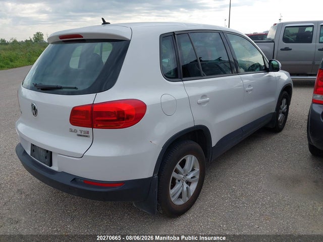 20270665 :رقم المزاد ، WVGJV3AX6DW624225 vin ، 2013 Volkswagen Tiguan 2.0 Tsi مزاد بيع