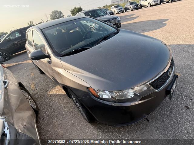 20270808 :رقم المزاد ، KNAFU5A28D5745614 vin ، 2013 Kia Forte Ex مزاد بيع