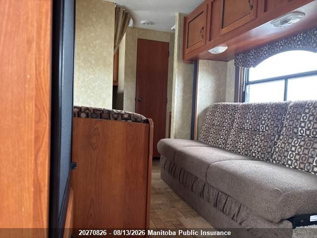 20270826 :رقم المزاد ، 5ZT2CATB9BA010671 vin ، 2011 Coachmen Other مزاد بيع