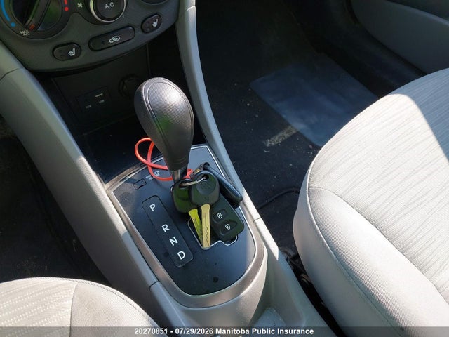 Hyundai ACCENT GLS 2016 KMHCT4AE7GU166309 Image 11